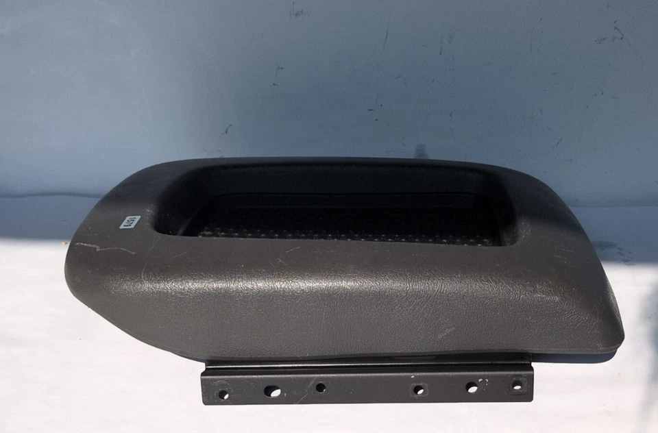 Silverado 1500 2003-2006 gris consola central tapa reposabrazos OEM Foto 4 de 4