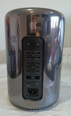 Apple Mac Pro 2013 6,1 / 2,7Ghz 12 Core / 64GB RAM / 1TB SSD / D500 GPU / SEQUOIA