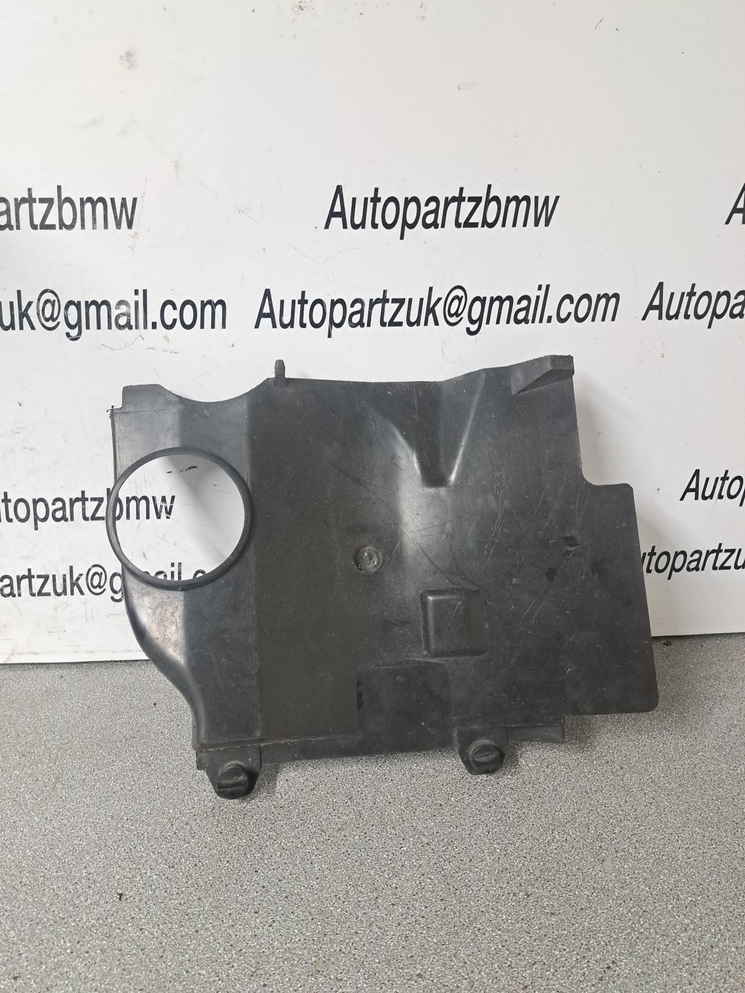 1984 BMW E30 3 Series Right Headlight Dust Cover Cap Trim Oem 1916083 #9b3 