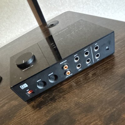 Native Instruments KOMPLETE AUDIO 6 USB-Audioschnittstelle mit MIDI & S/PDIF
