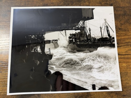 USS Platte AO-24 Refueling USS Ranger CVA-61 Rough Seas Navy Photo 1969