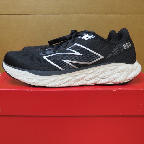 New Balance 880 v14 Running Shoes (Men's Size 10.5 D)...Mostly Black Color - Picture 12 of 15