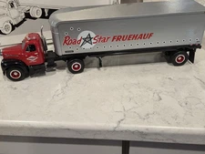 FIRST GEAR 1961 MODEL B-61 MACK FRUEHAUF ROAD STAR SEMI GOOD ORIGINAL CONDITION