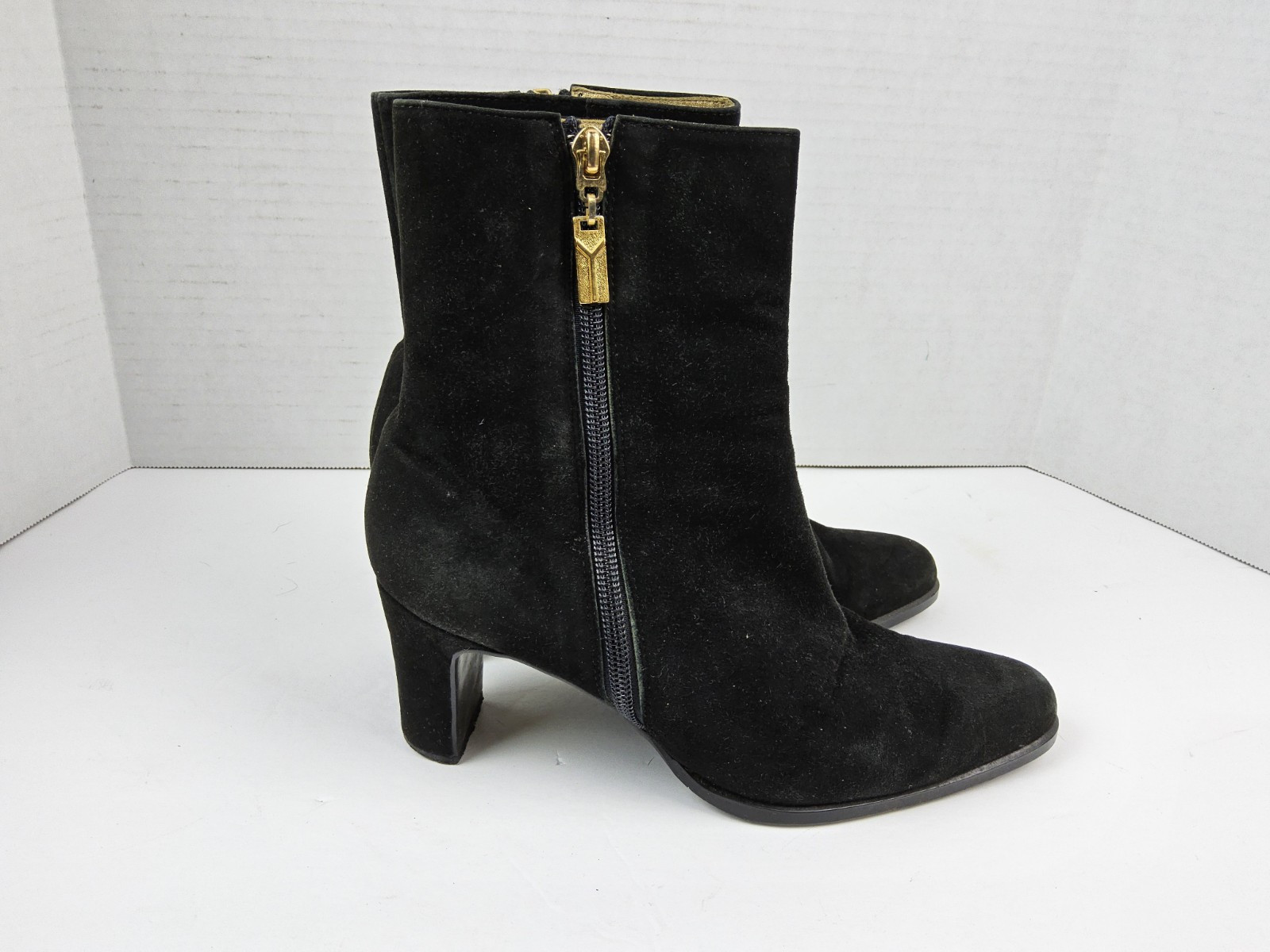 Stivaletti donna Yves Saint Laurent YSL scamosciati con tacco misura 36