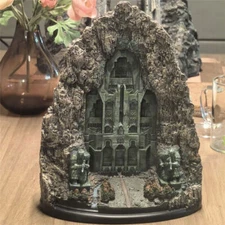 27cm The Lord of the Rings Lonely Mountain Castle Front Gate Resin Statue Model