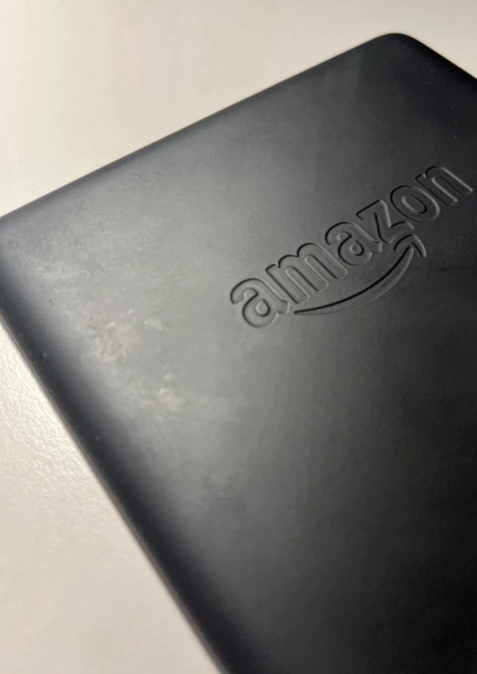 Kindle Paperwhite 32 GB eBook Reader con Wi-Fi - Nero - Immagine 2 di 4