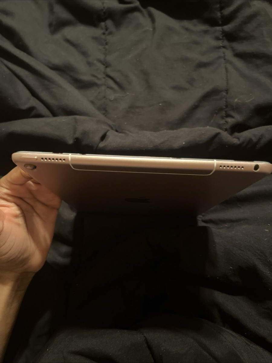 Apple iPad Pro (10.5-inch) A1701 256 GB, Wi-Fi, 10.5 in - Rose