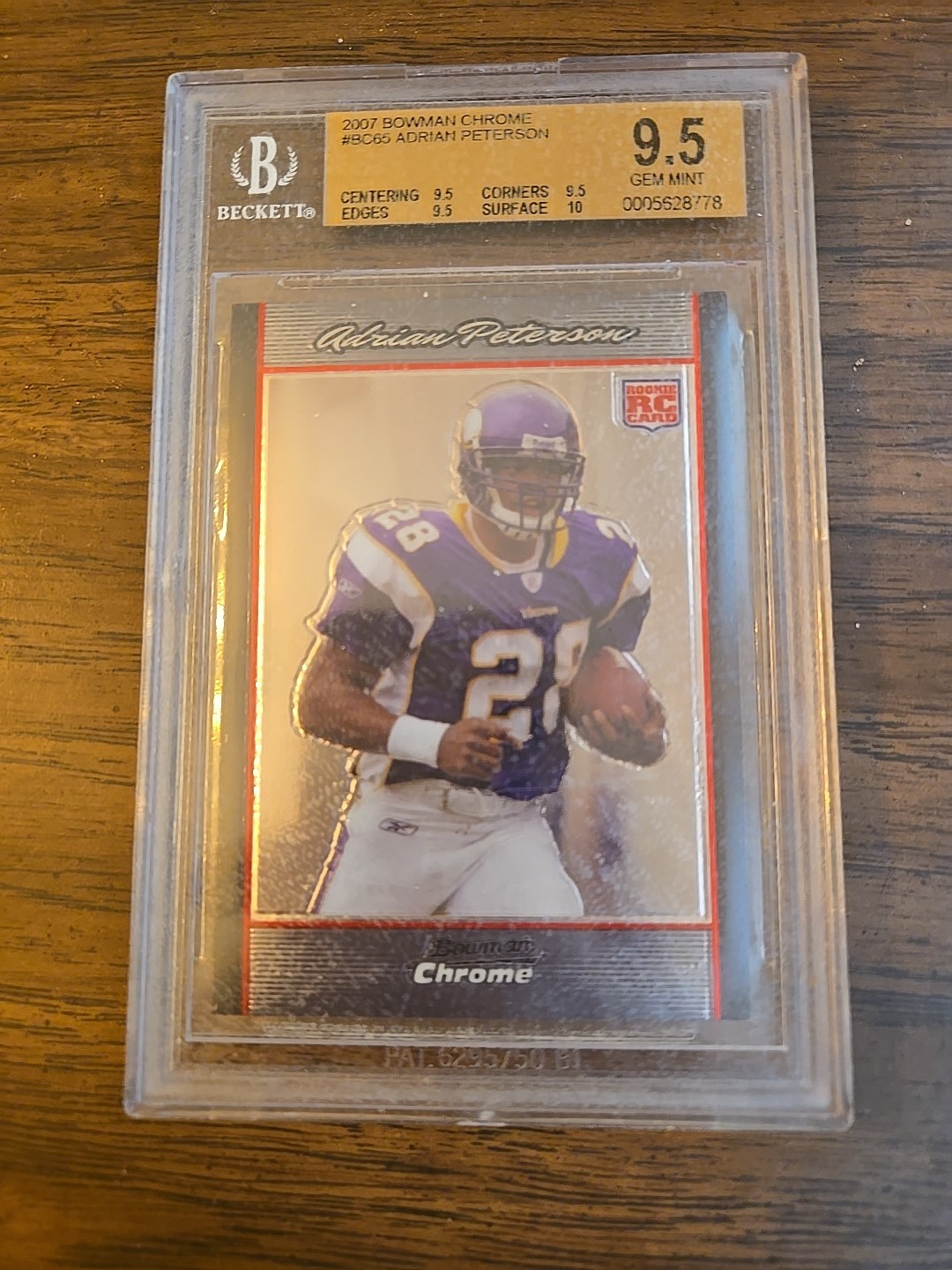 2007 ADRIAN PETERSON (RC) BOWMAN CHROME BGS 9.5 #BC65 SLIGHT FILM FT. CAN'T SEE