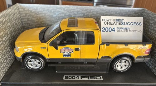 BEANSTALK 2004 FORD F-150 PICKUP TRUCK SUMMER DEALER MEETING FACTORY TOUR 1:18 - Picture 1 of 8