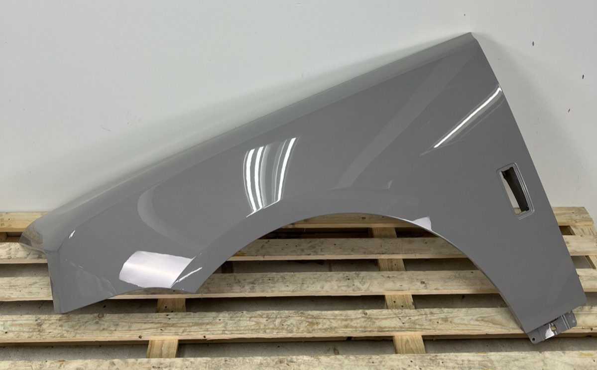 ROLLS ROYCE CULLINAN FENDER LEFT DRIVER 2019-2026 GRAY OEM