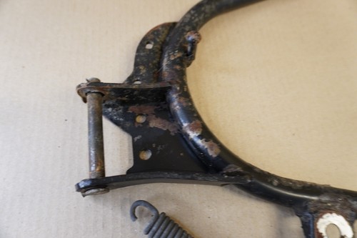 Yamaha AEROX50 AEROX YQ50 VR46 edition 2006 main stand center body frame damaged - Picture 6 of 7