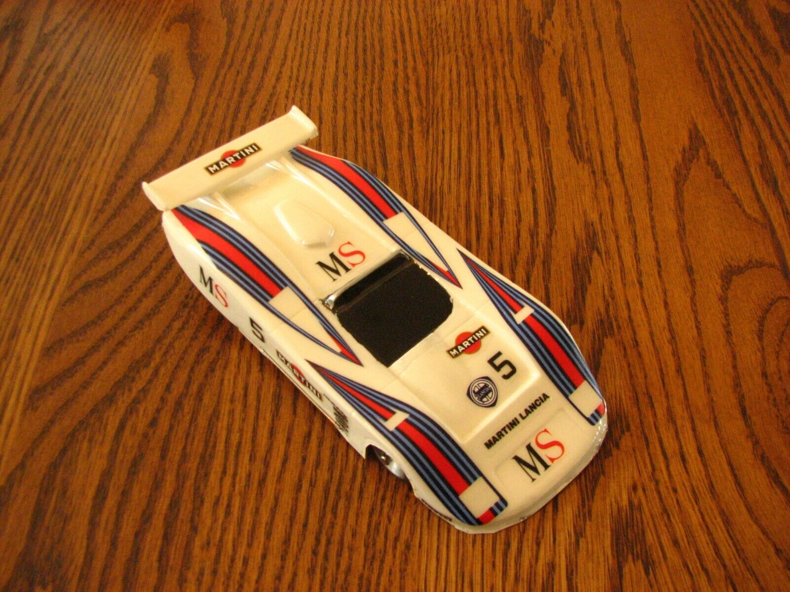 1 Max 35% OFF 64% OFF 32 custom Betta Lancia LC1 livery no.5 Martini on mounted Parm