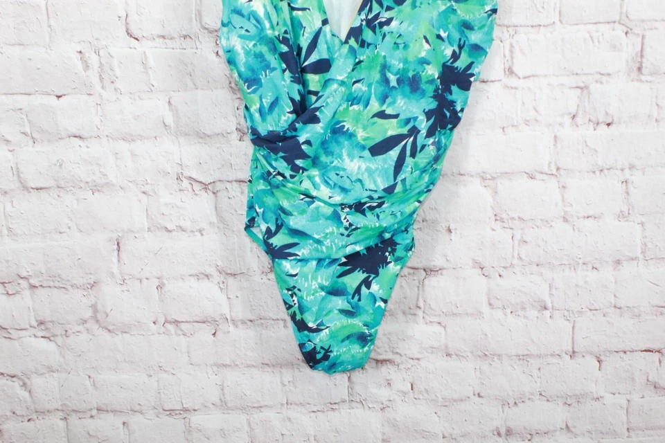 LL Bean Women's Shaping Swimwear Tanksuit Hot Coral Watercolor Floral Print 22W - Image 3 of 4