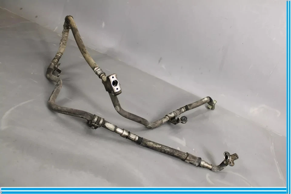 11-17 Infiniti QX56 QX80 trasero derecho lado pasajero amortiguador hidráulico línea de aceite OEM Foto 3 de 4