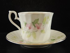 PREZIOSA PORCELLANA INGLESE ROYAL KENDAL TAZZA VINTAGE FINE BONE CHINA