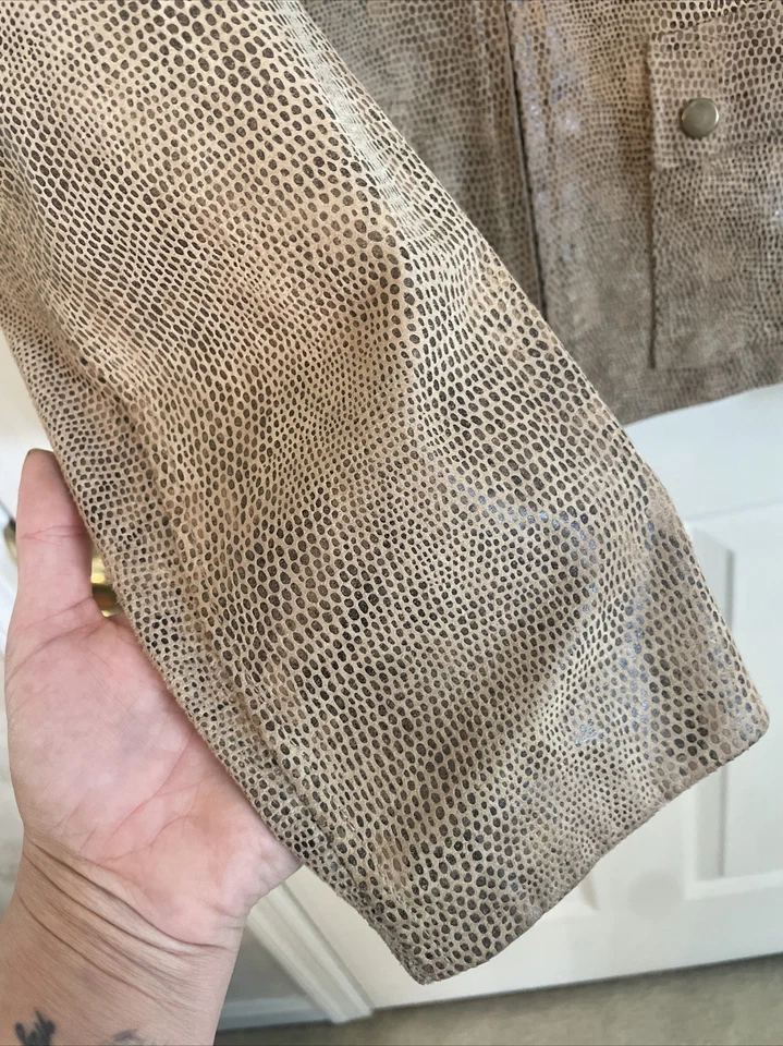 alfani кожаная куртка женщин, желтовато-коричневый и коричневый рептилии/аллигатора печати, размер средний - Изображение 4 из 4