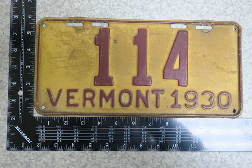 Vermont License Plate Tag VT 1930 30 Three Digit Number #114 (AYCF)