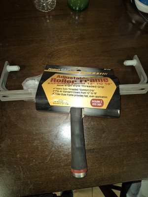 Project Select by Linzer 12-18'' Adjustable Paint Roller Frame