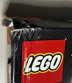 LEGO Racers: Tuner Garage (8681), Complete w/ Manual, Minifigs, & Box