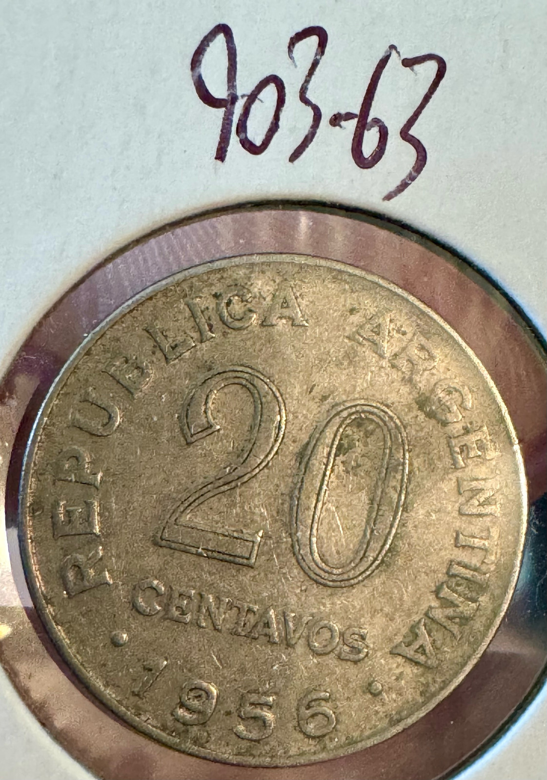 Foto 1 di 2