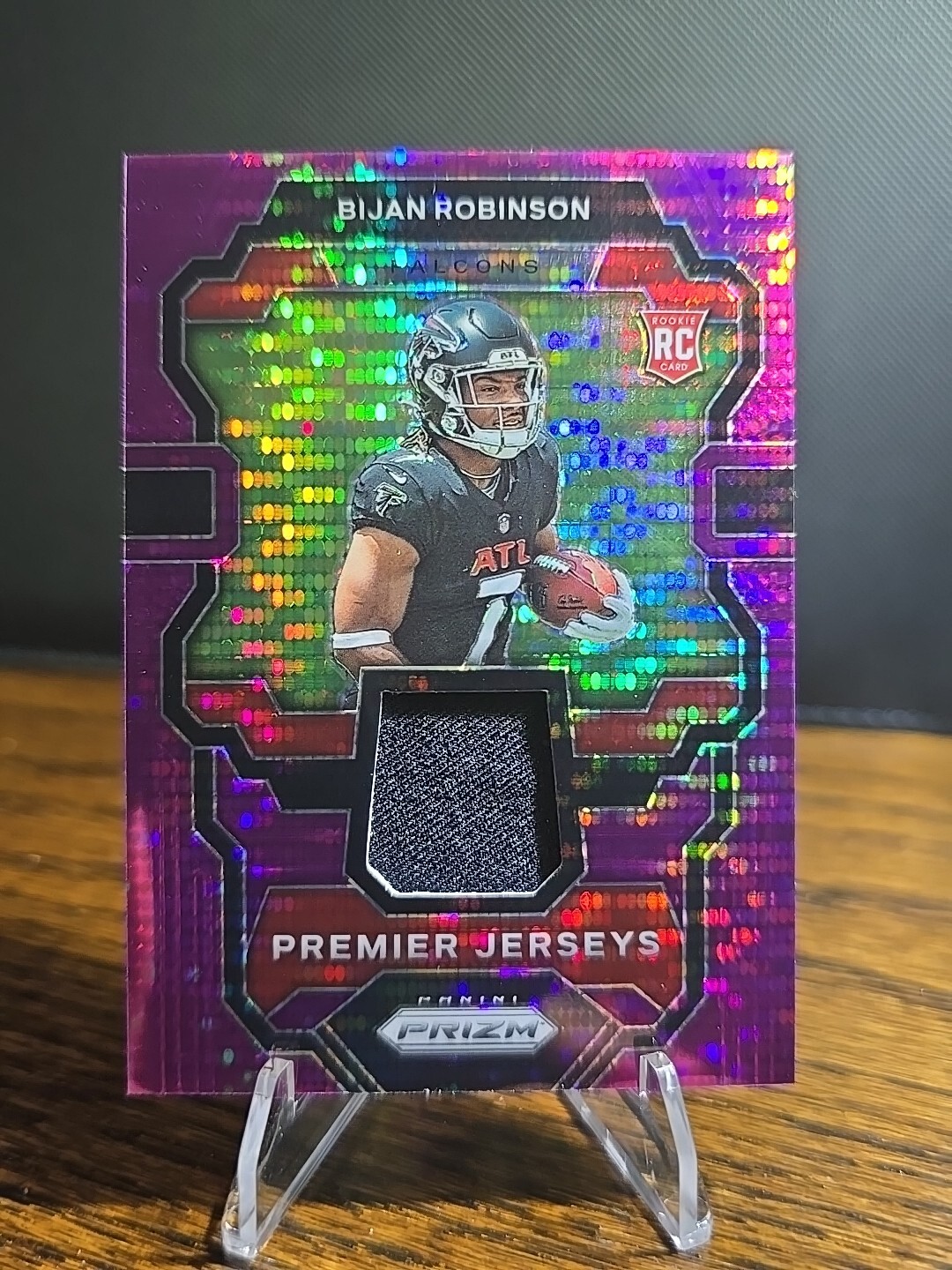2023 Panini Prizm - Premier Jerseys #PJ-BR Bijan Robinson (MEM RC) Purple pulsar