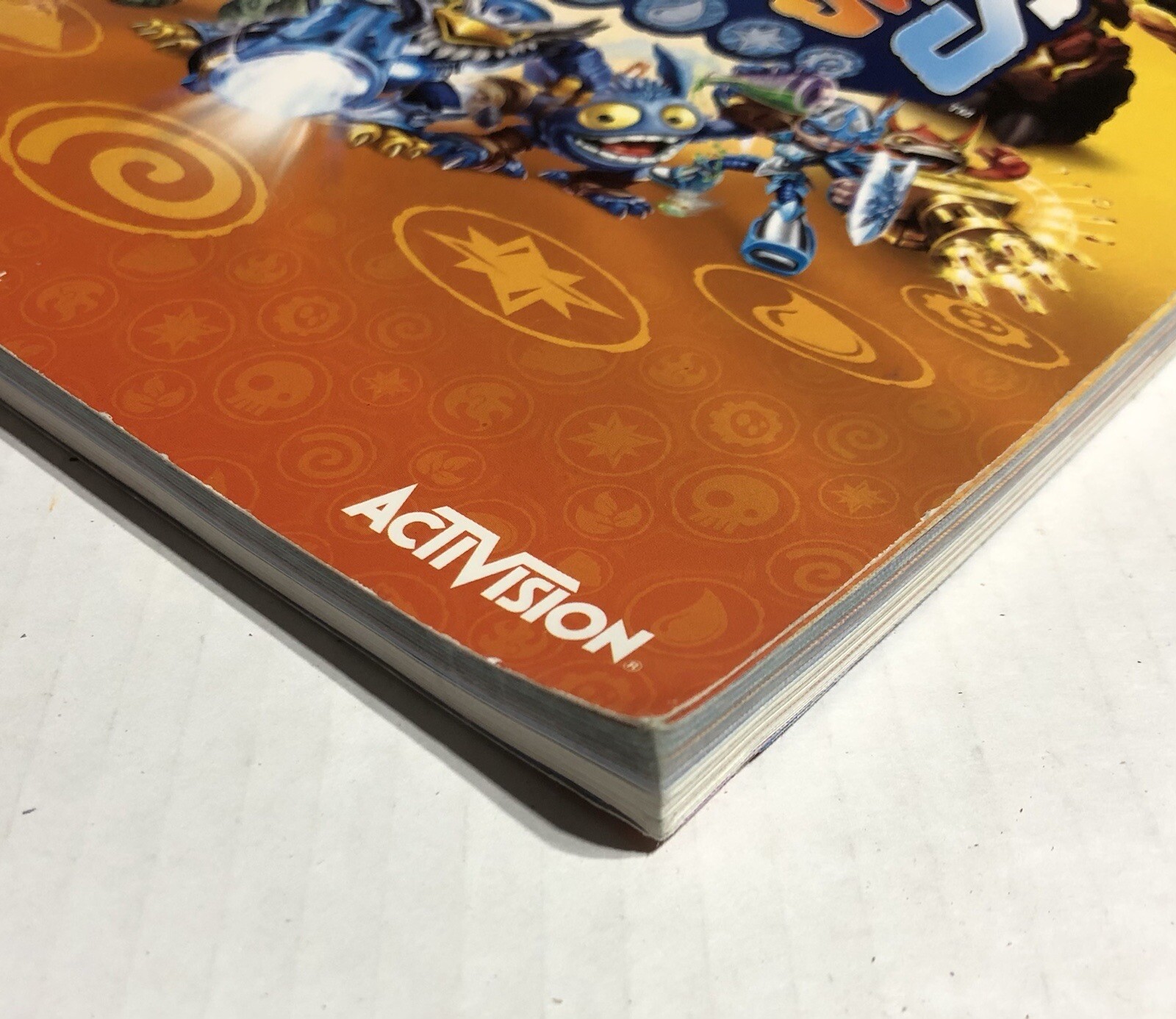 Skylanders Giants Strategy Guide w/Stickers, Brady Games | eBay