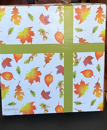Temptations The Giving Plate Seasonal Fall Thanksgiving Pumpkins w/ Gift box - Picture 3 of 3
