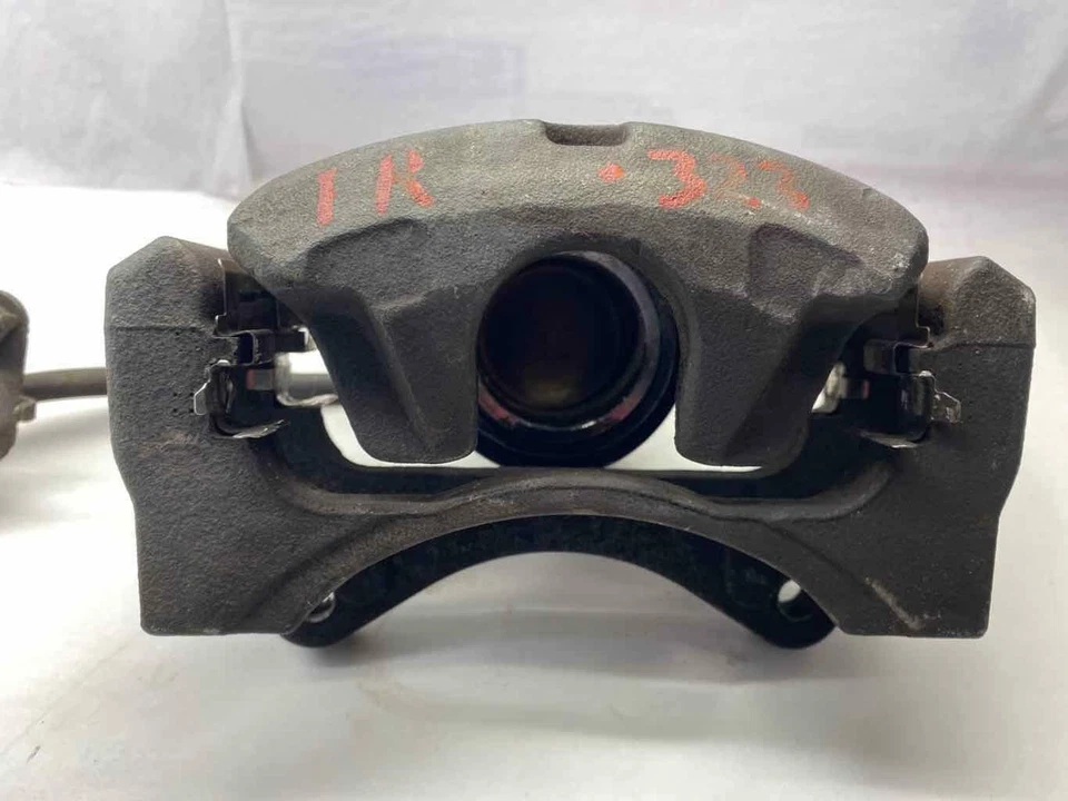 Pinza de disco de freno delantera Chrysler Sebring 2007-2010 2,7 L A/T lado derecho G Foto 2 de 4