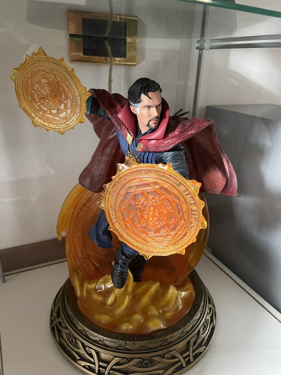 DOCTOR STRANGE STATUE AVENGERS INFINITY WAR MARVEL GALLERY DIAMOND SELECT TOYS 23 CM - Kingdom Figurine