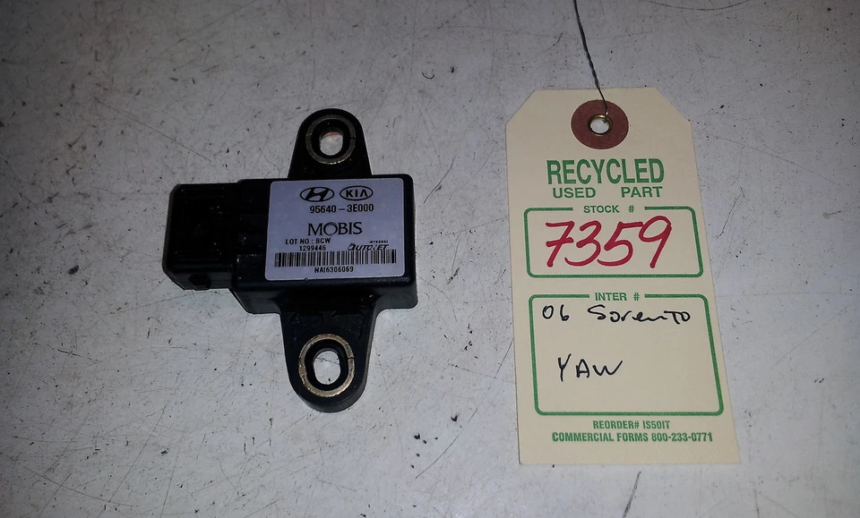 Kia Sorento 2006 yaw sensor de velocidad OEM 95640-3E000 #7359 Foto 2 de 4