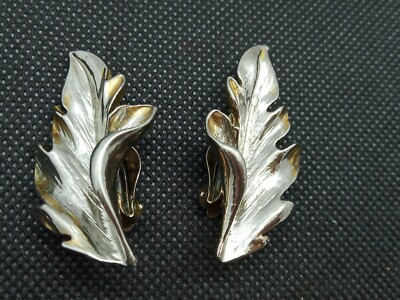 Boucles D'oreilles Vintage Clips Dorées Et Argentées - Occasion En Bon état - Style Rétro