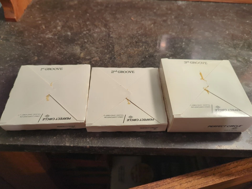 Juego de 4 juegos de anillos de pistón J0941885 para Jeep CJ5 CJ3 CJ6 Willys 1952-1958 Foto 2 de 2