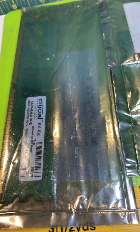 Sealed Crucial CT3264AA54E - 256MB DDR2-400MHz PC2-4200 CL3 240-Pin DIMM Memory - Image 4 of 4