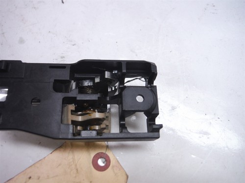 2002 LEXUS IS300 A/T PASSENGER RIGHT REAR INTERIOR POOR HANDLE PULL OEM 2001 - Imagen 6 de 8