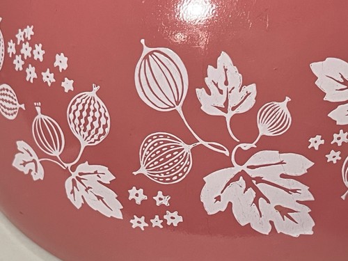 Vintage Pyrex Pink Gooseberry Set of 3 Cinderella Mixing Bowls 442 443 444 Nice! - Picture 4 of 24
