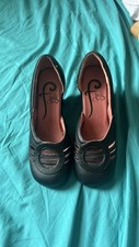 John Fluevog Women  s Friends Black Pinup Style Heels Size 6