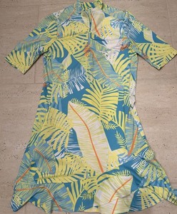 Tail Golf Tennis Dress Women's Small 1/4 Zip 2 Pockets Pickleball Gorgeous