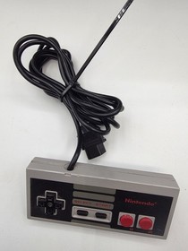 Nintendo NES Console - Control Deck -  w/ BOX/Manual/Poster- TESTED & Working !