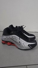 Nike Shox R4 Black Metallic Silver Gr .42