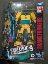Hasbro Transformers Generations War for Cybertron Earthrise Sunstreaker Action