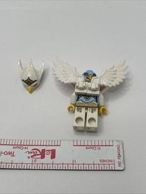 CM106 Lego Legends of Chima - Eris Female Minifigure - White Bird 70003 - NEW