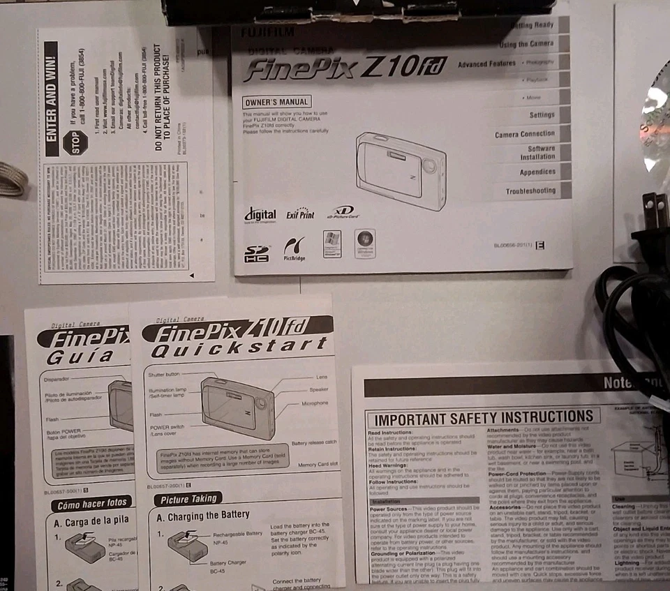 FUJIFILM FINEPIX Z10fd 7.2 MP 3x DIGITAL ZOOM MINT CONDITION IN ORIG BOX & CASE - Image 2 of 4