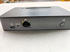 Grandstream DP750 DECT VoIP Base Station ( Used in good condition)