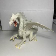 Safari Ltd Glow-in-the-Dark Snow Dragon