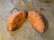Kubota B6100 B5100 B7100 B1750 B7100 Both Rear Fenders Slight Damage See Photos