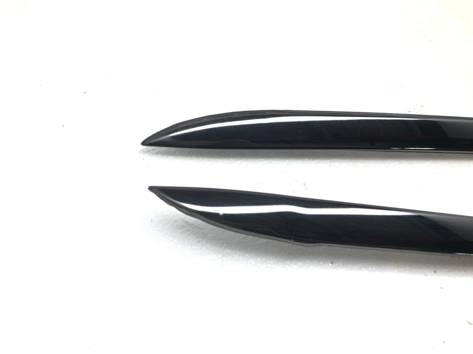 2014-2018 BENTLEY FLYING SPUR FRONT WINDSHIELD A PILLAR REVEAL MOLDING PAIR OEM.