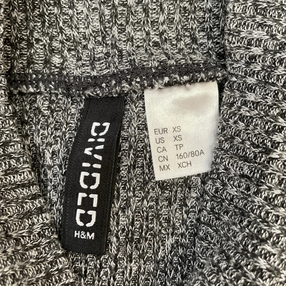 Divided by H&M, pull en tricot, taille : XS, gris, polyester/viscose #PZx - Photo 3/4