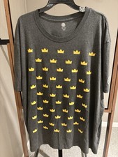 Official Burger King tee with gold crown print, logo on sleeve. Size 4XL.