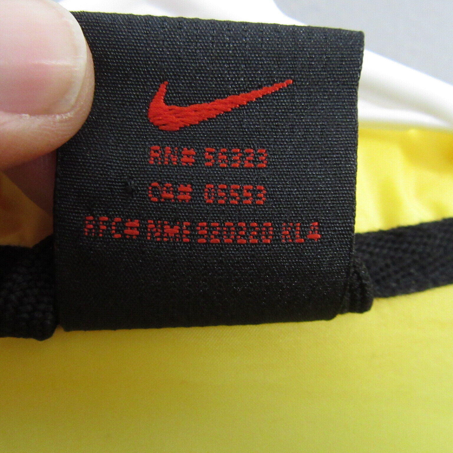 Nike Mens Windbreaker Jacket Size XXL Yellow Acti… - image 5