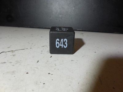 Relais Multifonction 12V 40A Audi VW - Référence 8K0951253 (occasion, Testé, Garantie 30 Jours)